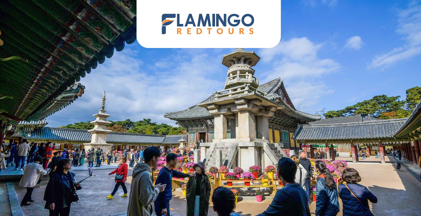 Chạm vào không gian văn hóa - con người dưới trời mùa Hạ
